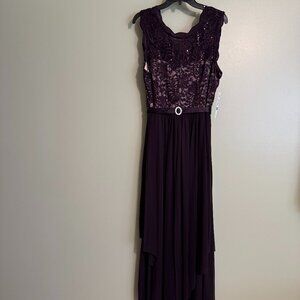 R&M Richards Burgundy Gown, Size 16, New